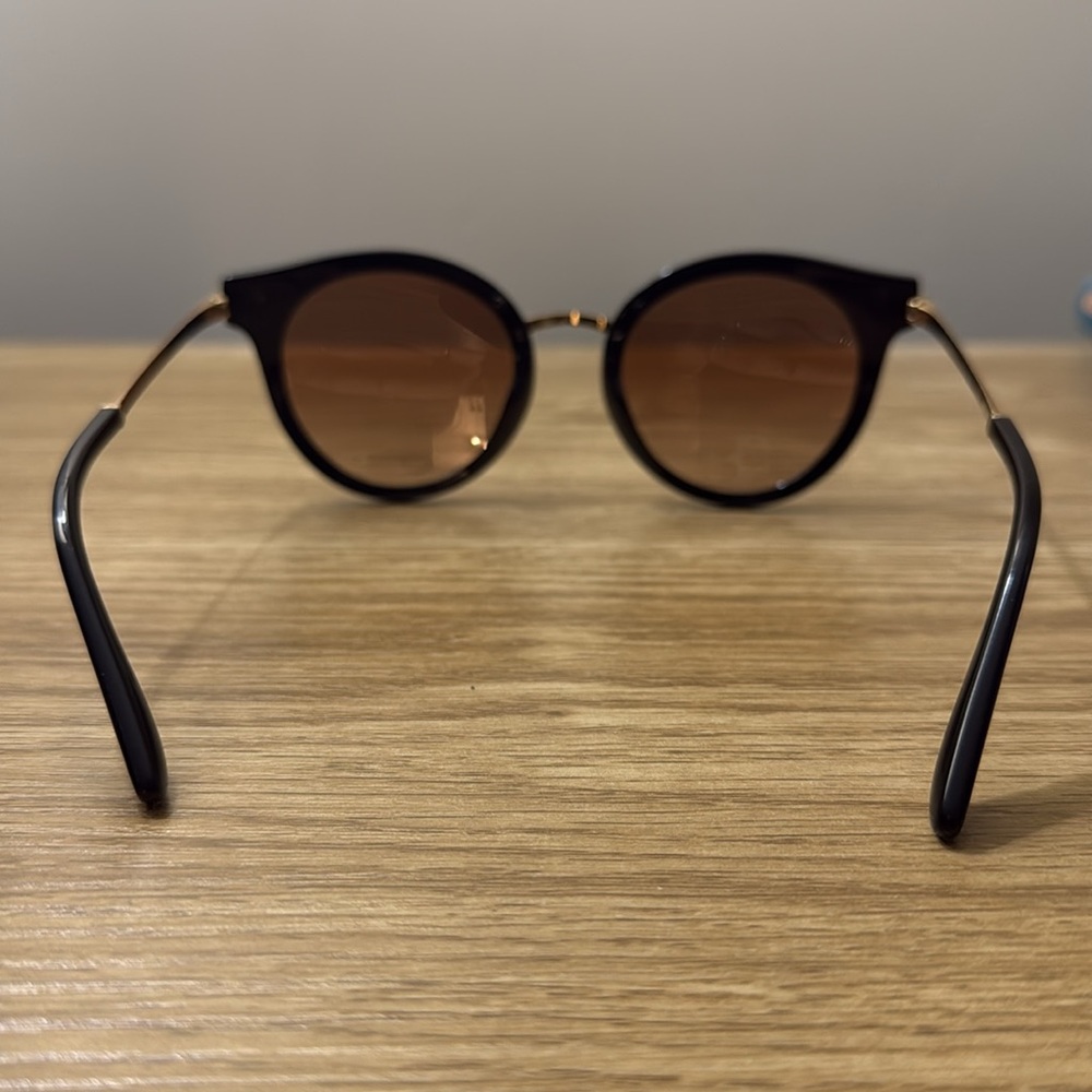 Dolce&Gabbana Sunglasses - Picture 3 of 7